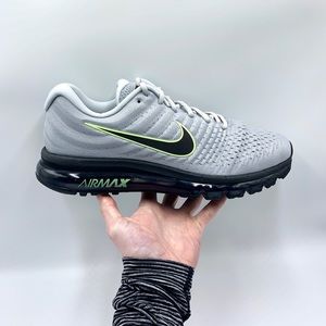 🔥 Wolf Grey & Black Nike Air Max 2017 Shoe